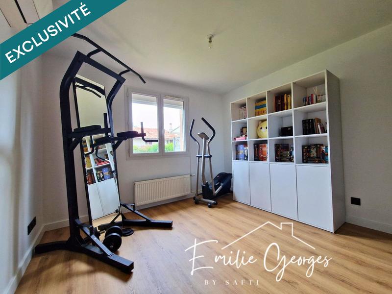 Maison - 102 m² - 5 pièces