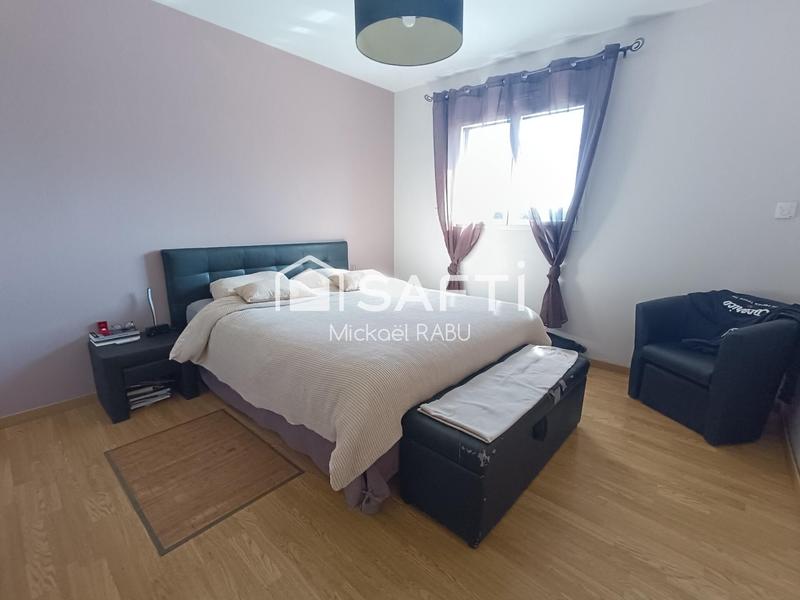 Maison - 169 m² - 6 pièces