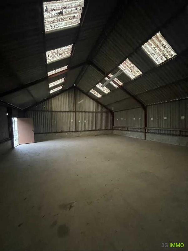 Immeuble - 130 m² - 6 pièces