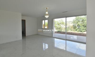 Maison - 118 m² - 5 pièces