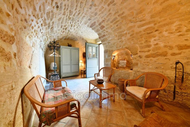 Maison en pierre - 235 m² - 9 pièces