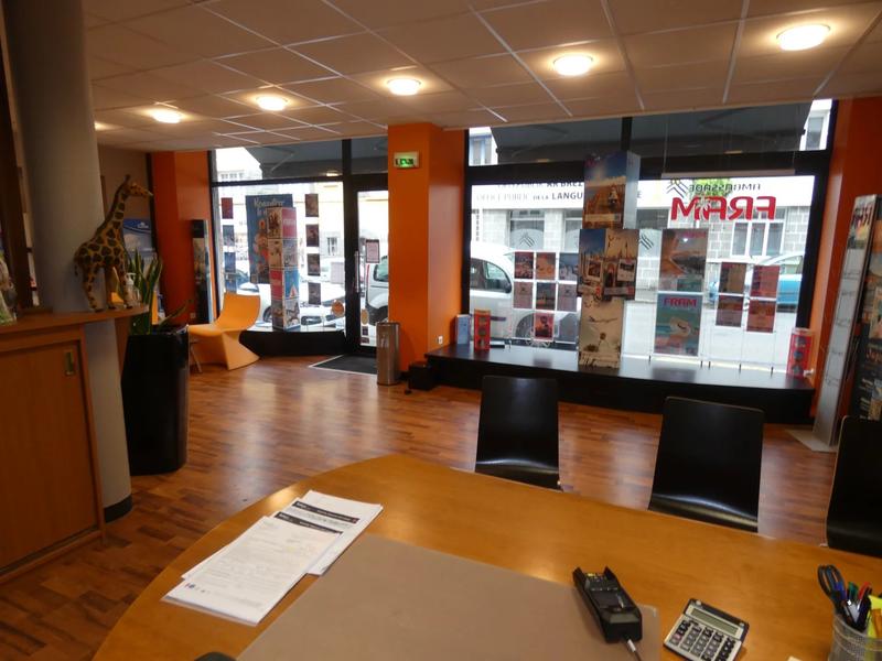 Local commercial - 81 m²