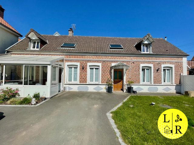 Maison - 167 m² - 8 pièces