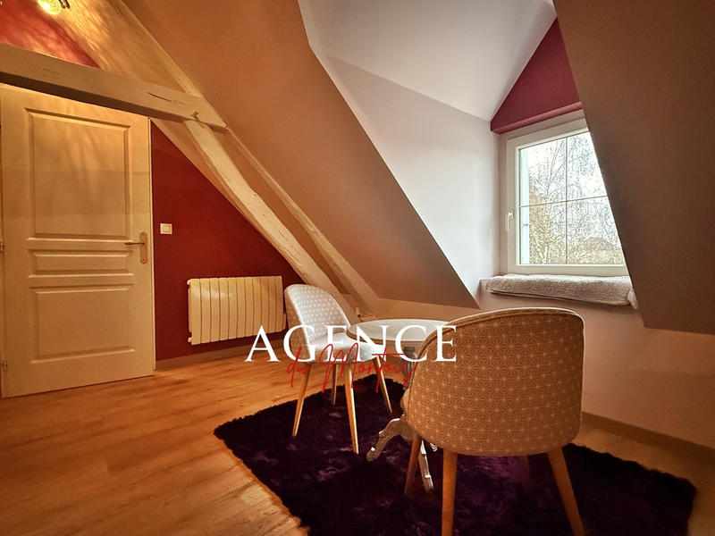 Maison - 205 m² - 5 pièces