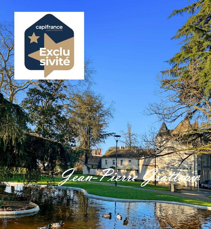 Maison de ville - 260 m² - 8 pièces