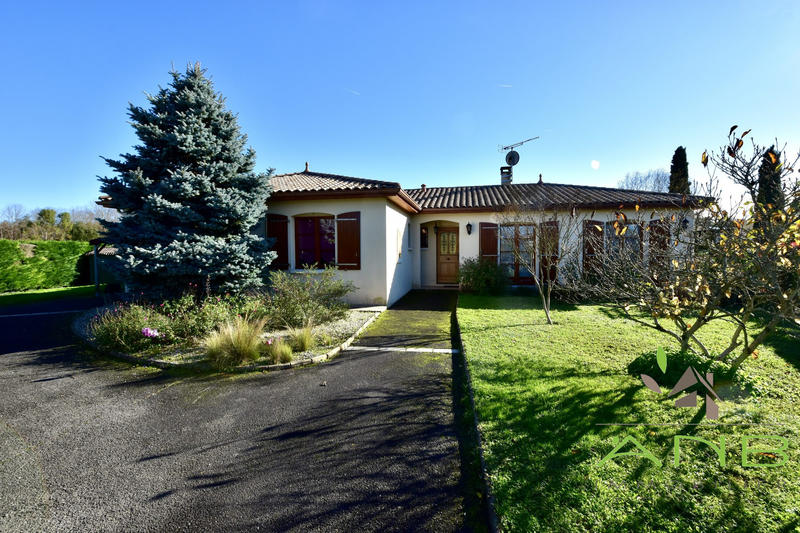 Maison - 120 m² - 6 pièces