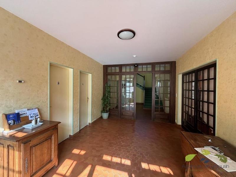 Immeuble - 910 m² - 25 pièces