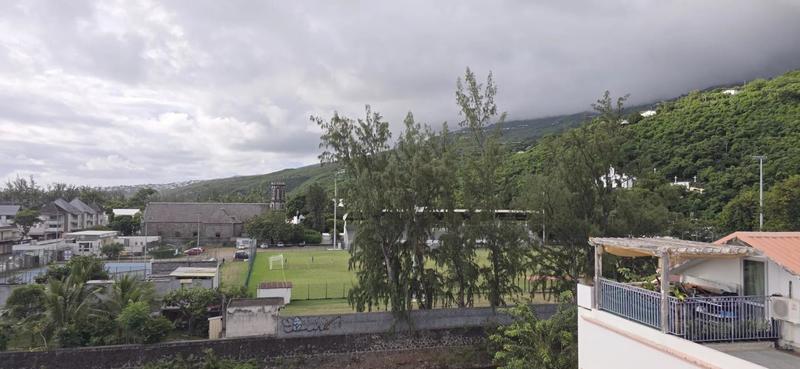 Appartement - 92 m² - 5 pièces