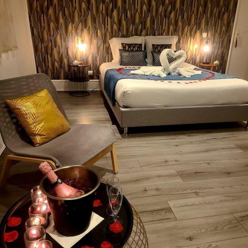 Château - 680 m² - 21 pièces