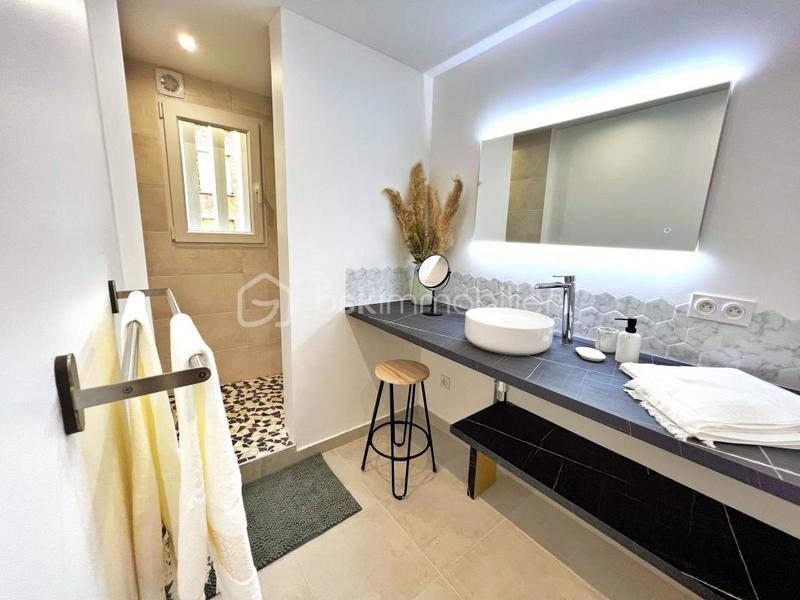 Appartement - 55 m² - 3 pièces