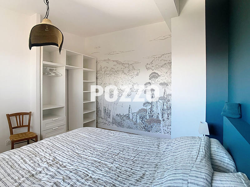 Maison - 170 m² - 8 pièces