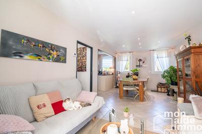 Maison - 76 m² - 4 pièces