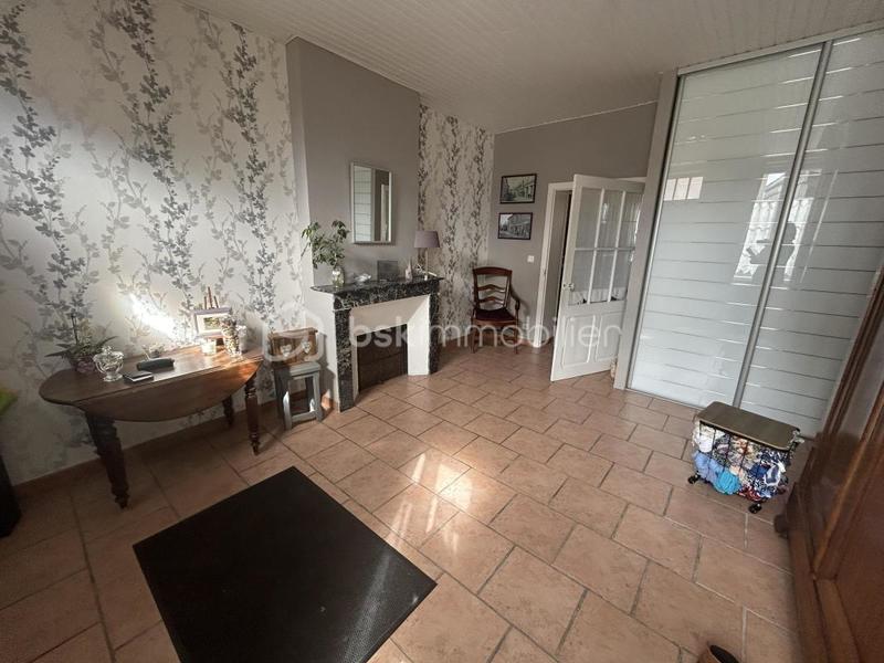 Maison en pierre - 250 m² - 6 pièces