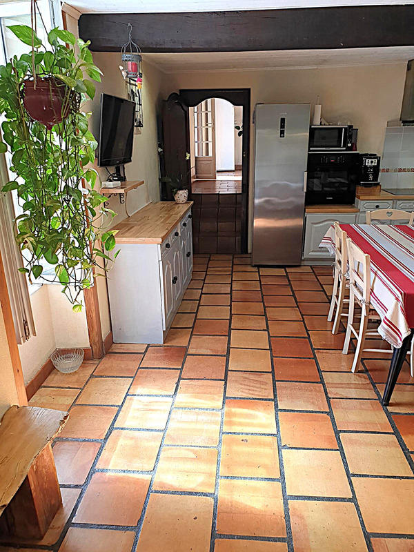 Maison en pierre - 145 m² - 6 pièces