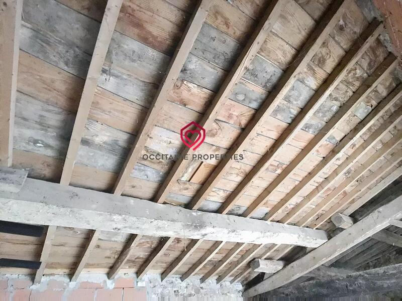 Remise - 70 m² - 1 pièce