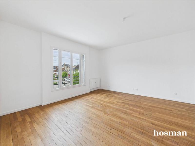 Appartement - 110 m² - 3 pièces