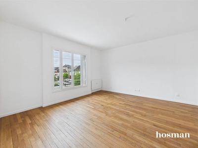Appartement - 110 m² - 3 pièces