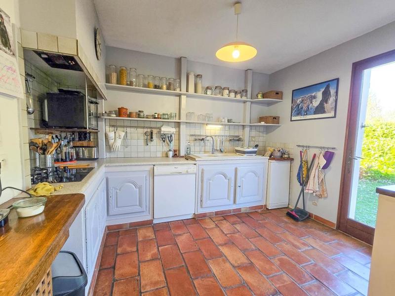 Villa - 130 m² - 4 pièces