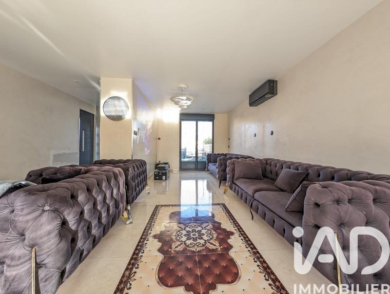 Maison - 185 m² - 7 pièces