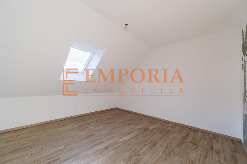 Maison - 143 m² - 6 pièces