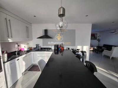 Maison - 100 m² - 6 pièces