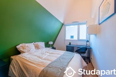 Chambre - 10 m² - 1 pièce