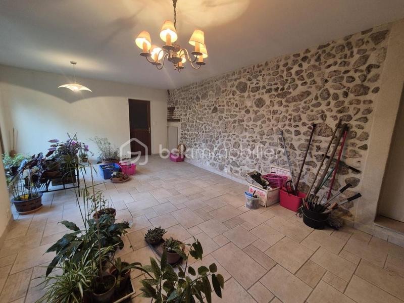 Maison de bourg - 184 m² - 6 pièces