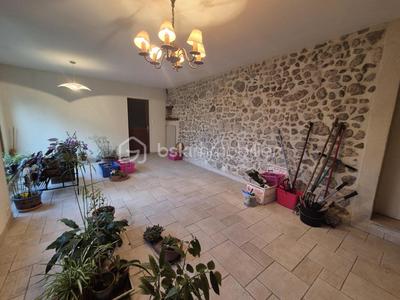 Maison de bourg - 184 m² - 6 pièces