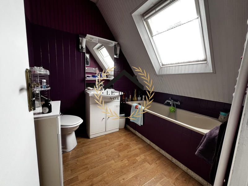 Maison traditionnelle - 91 m² - 4 pièces