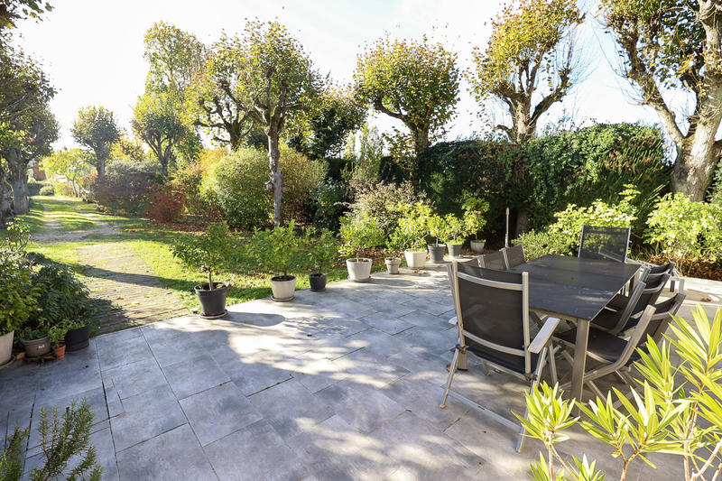 Maison - 159 m² - 6 pièces