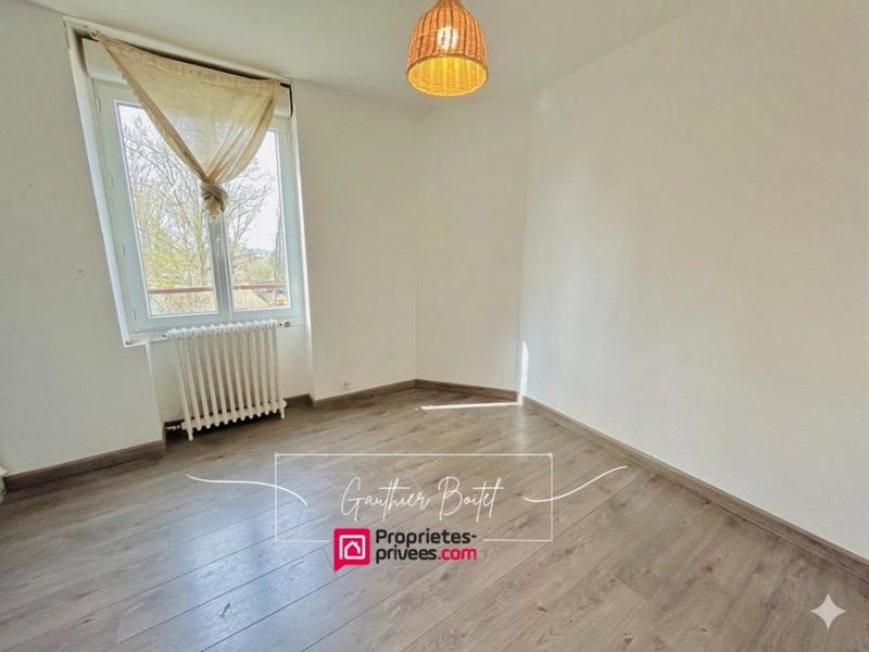 Maison - 167 m² - 8 pièces