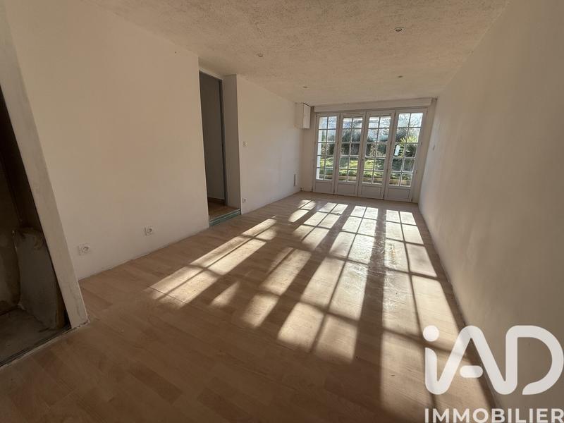 Maison - 113 m² - 9 pièces