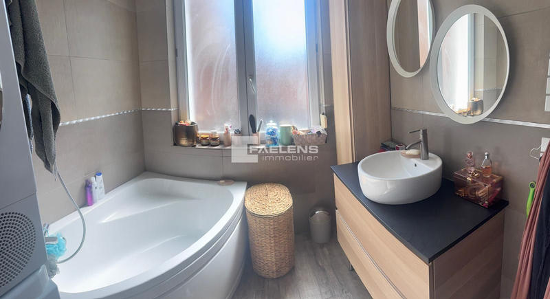 Duplex - 123 m² - 4 pièces