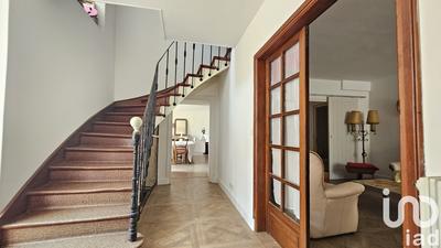 Maison de village - 216 m² - 12 pièces