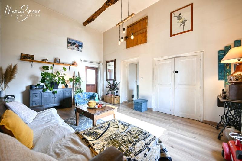 Maison - 101 m² - 5 pièces