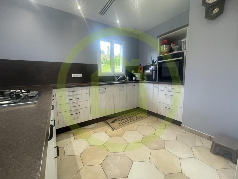 Maison - 120 m² - 4 pièces