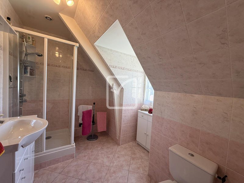 Maison - 150 m² - 7 pièces