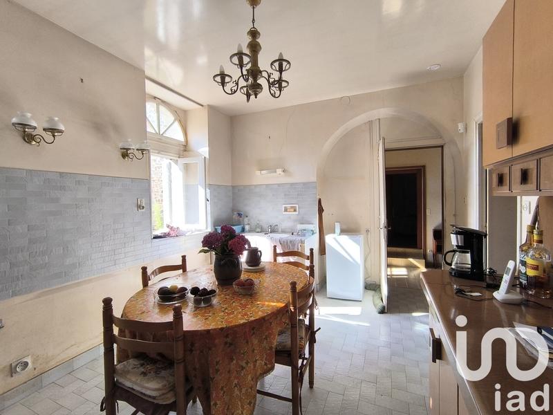 Maison - 170 m² - 8 pièces