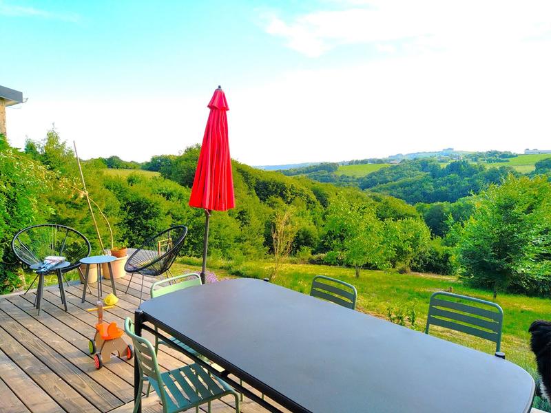 Corps de ferme - 189 m² - 9 pièces