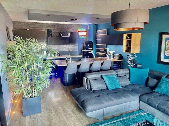 Appartement - 65 m² - 3 pièces