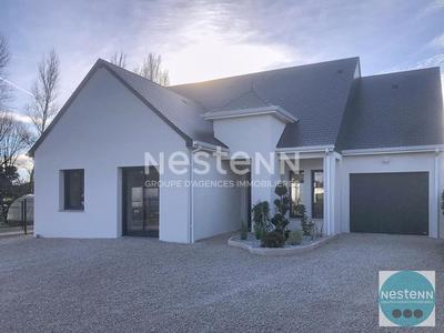 Maison - 102 m² - 4 pièces