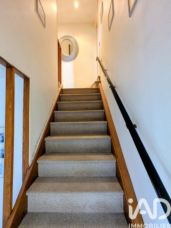 Maison - 83 m² - 5 pièces