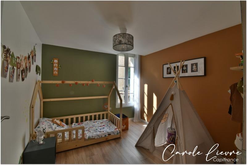 Maison - 147 m² - 5 pièces