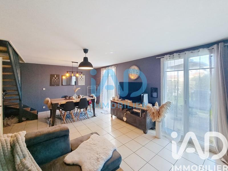 Maison - 90 m² - 4 pièces