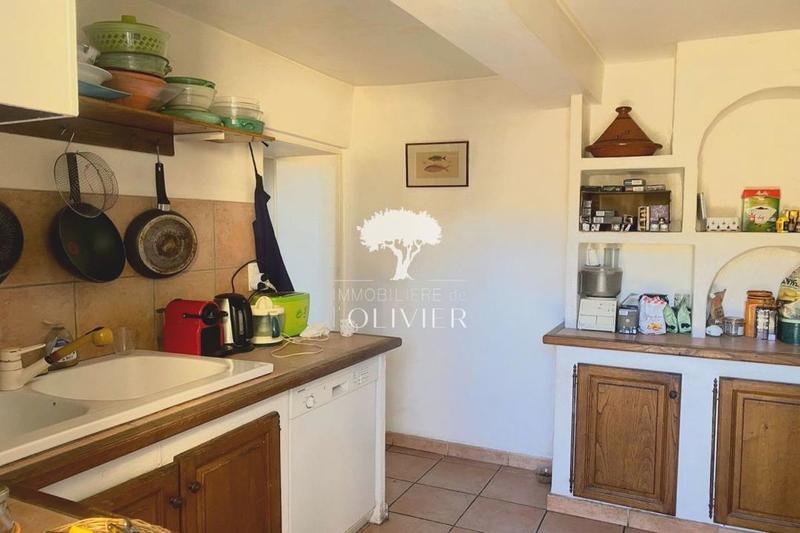 Propriété - 270 m² - 14 pièces