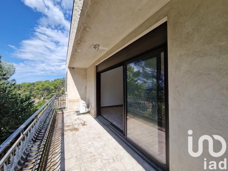 Appartement - 82 m² - 3 pièces