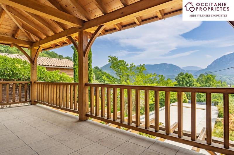 Châlet - 175 m² - 8 pièces