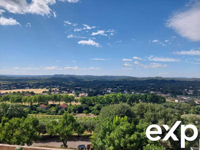 Maison traditionnelle - 90 m² - 5 pièces