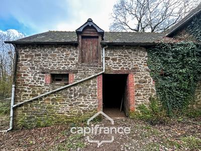 Maison - 220 m² - 10 pièces