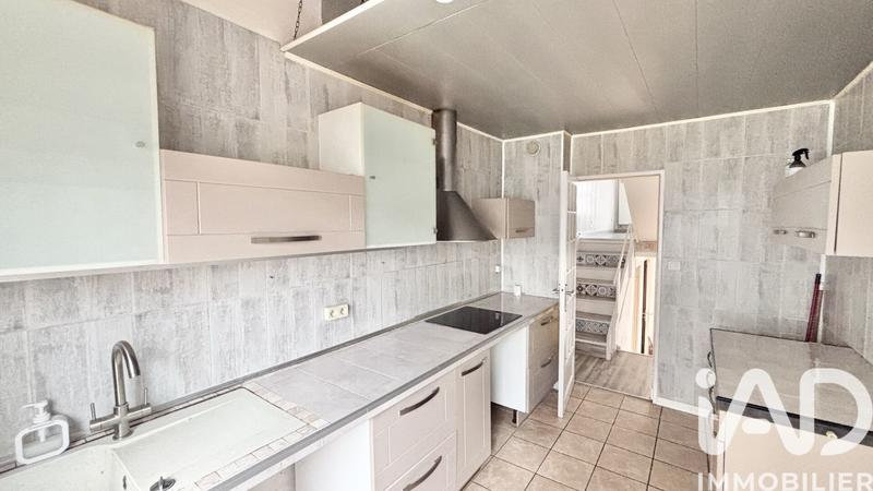 Maison - 100 m² - 5 pièces